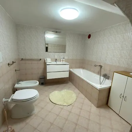 Bed and breakfast Lucia A Mare 3*