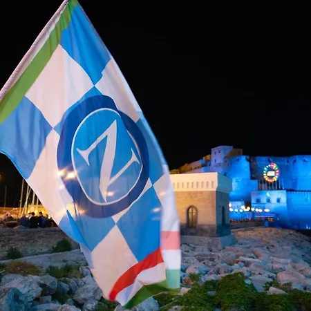 Lucia A Mare Nápoles
